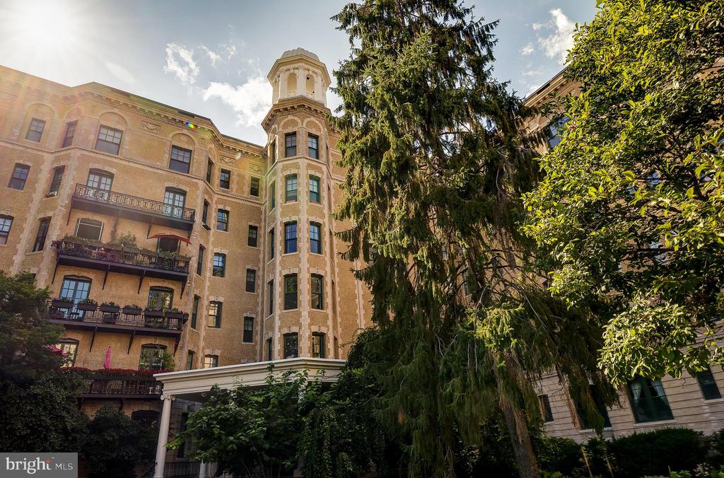 2853 ONTARIO ROAD NW Unit: 418