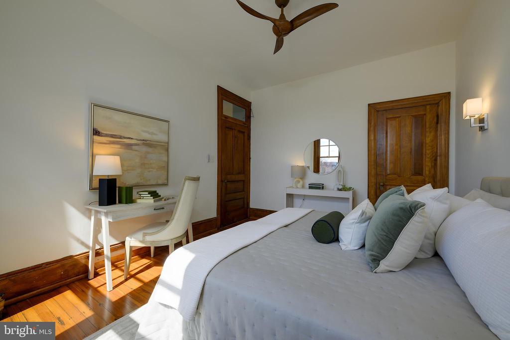2853 ONTARIO ROAD NW Unit: 418