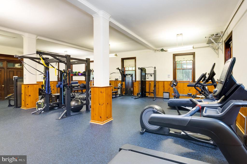 2853 ONTARIO ROAD NW Unit: 418