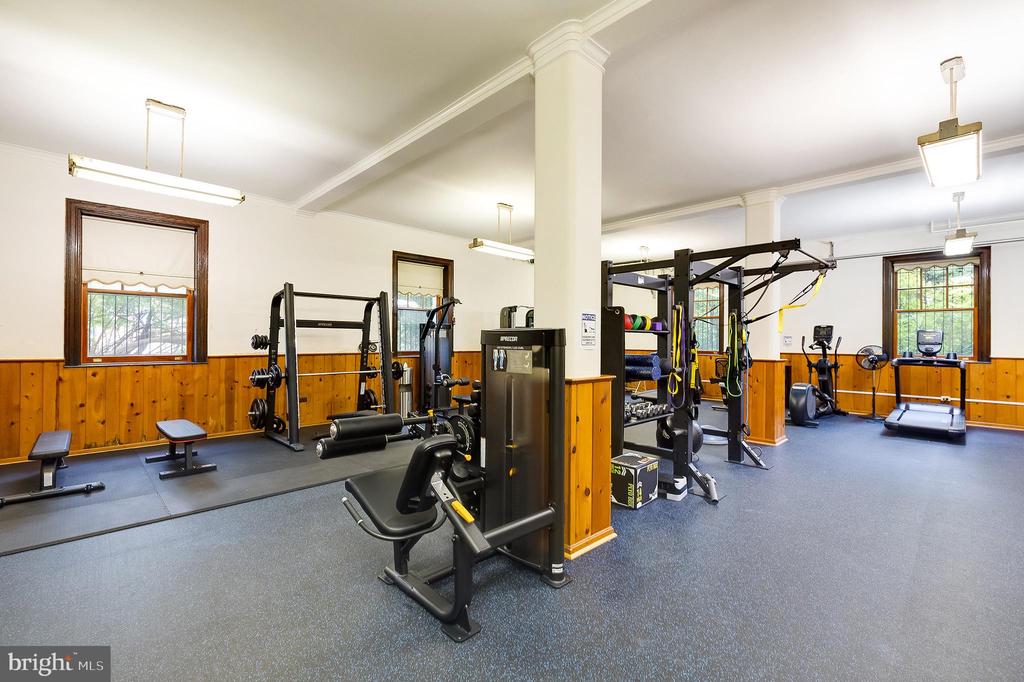 2853 ONTARIO ROAD NW Unit: 418