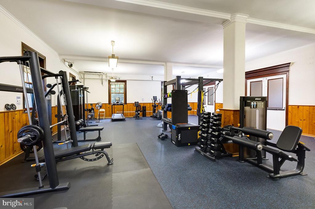2853 ONTARIO ROAD NW Unit: 418