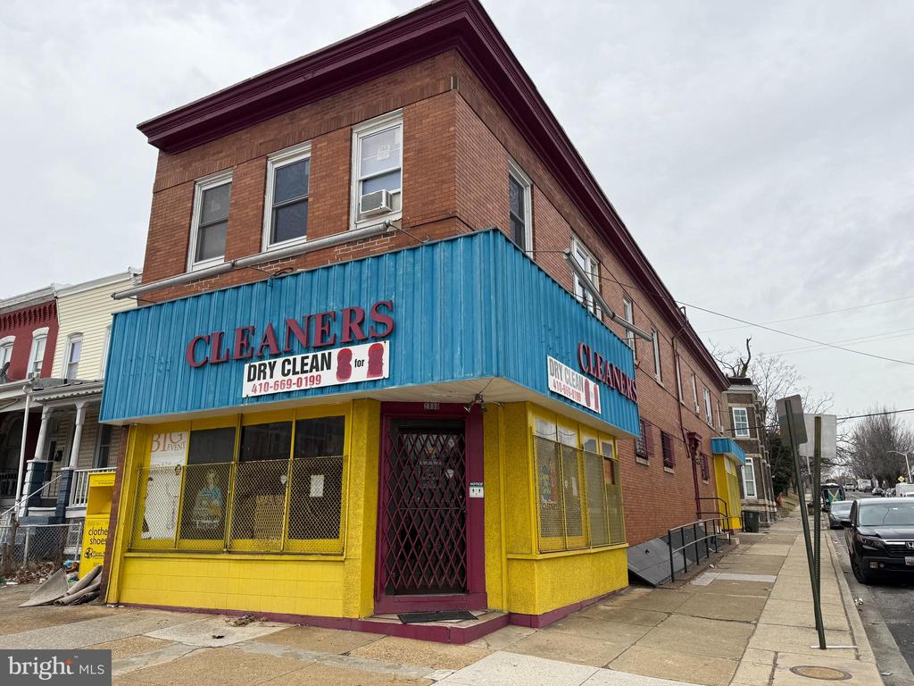 2800 North Ave