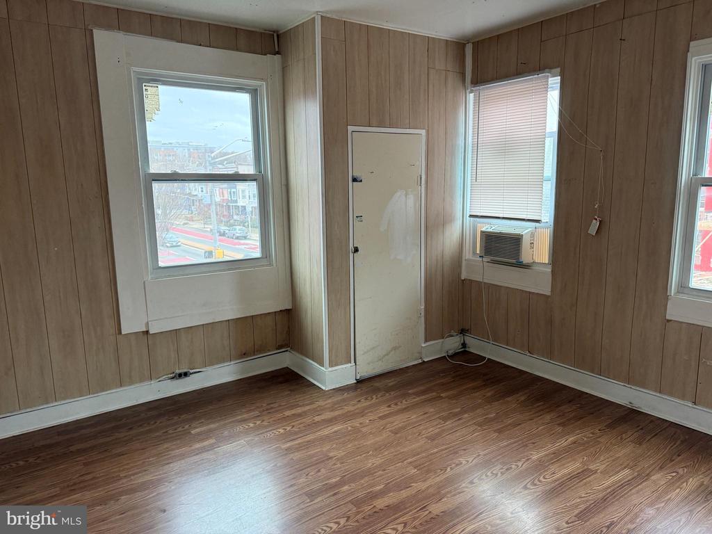 2800 North Ave
