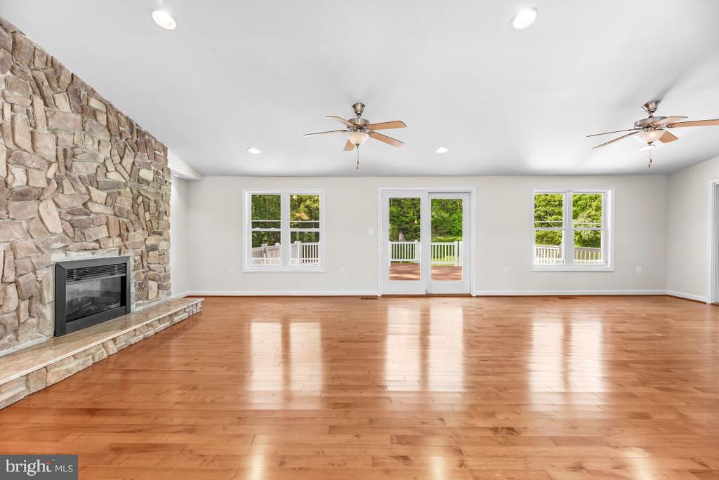995 Clay Hammond Rd