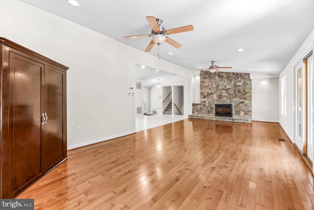 995 Clay Hammond Rd
