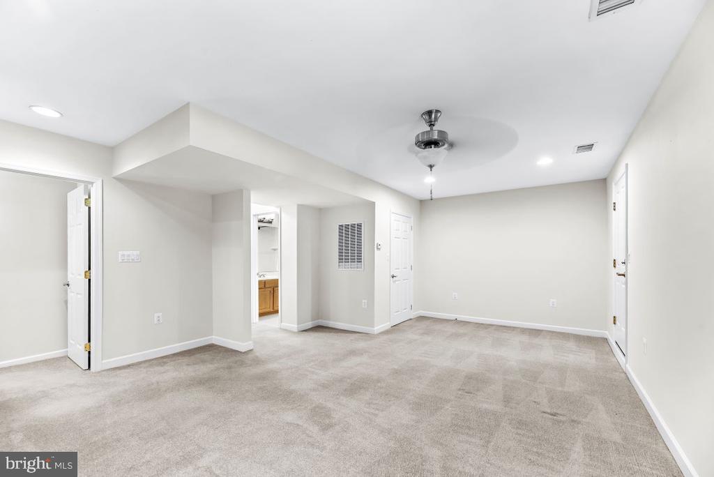 995 Clay Hammond Rd