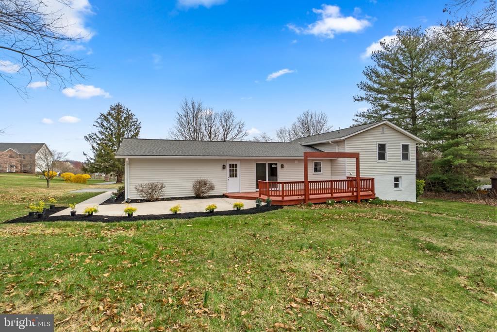 2191 Sams Creek Rd