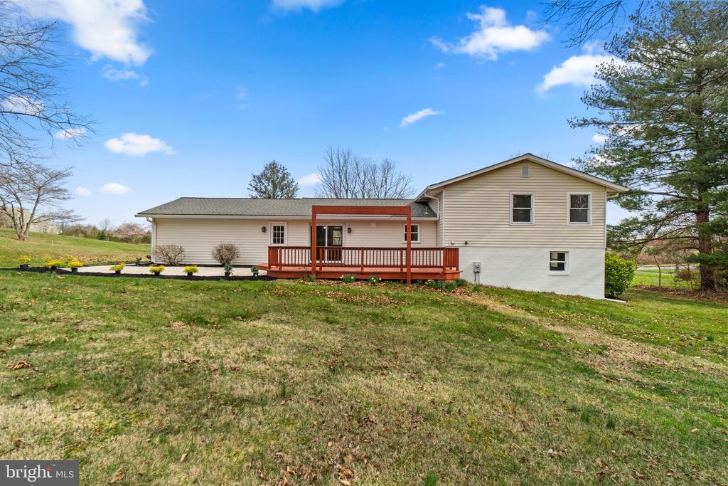 2191 Sams Creek Rd