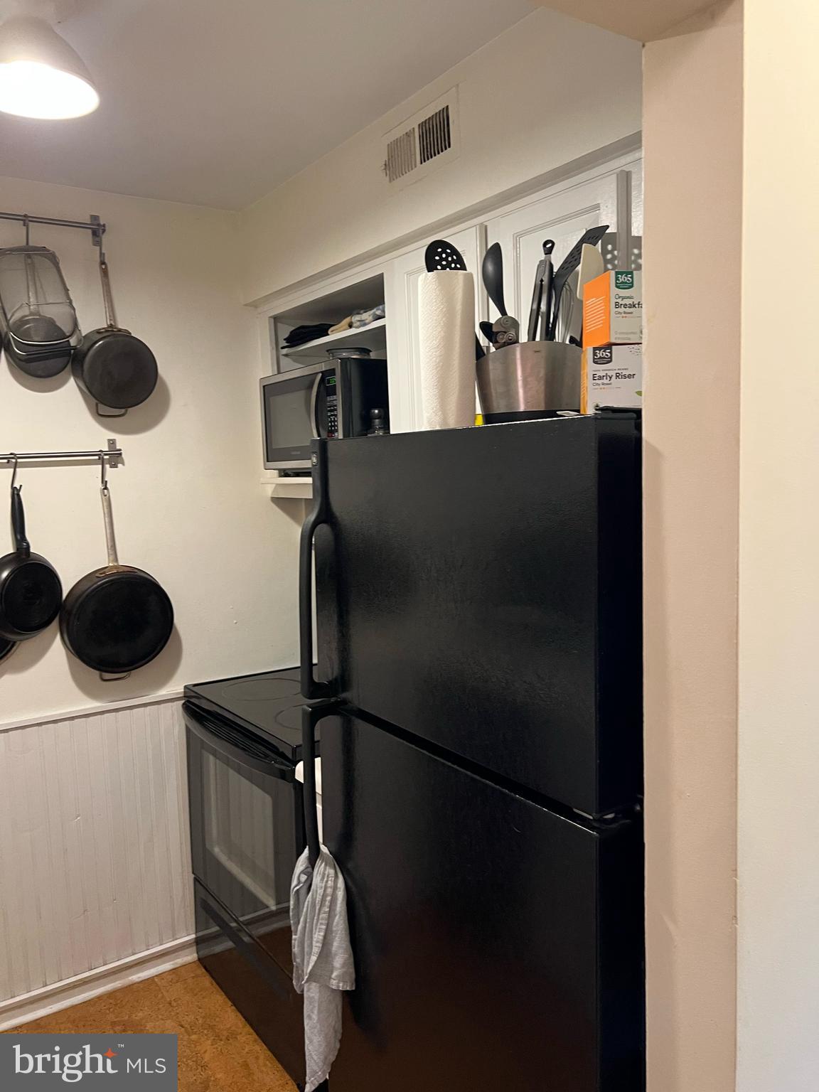 2200 Washington AVENUE Unit: 202