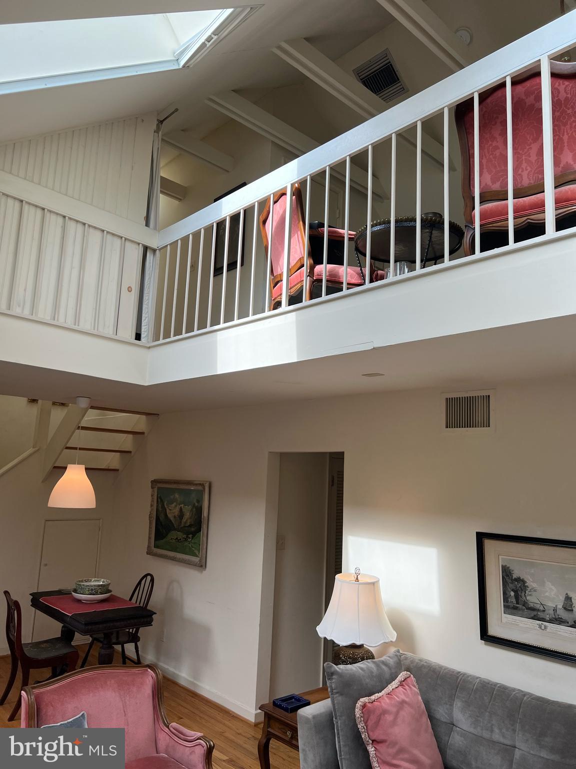 2200 Washington AVENUE Unit: 202