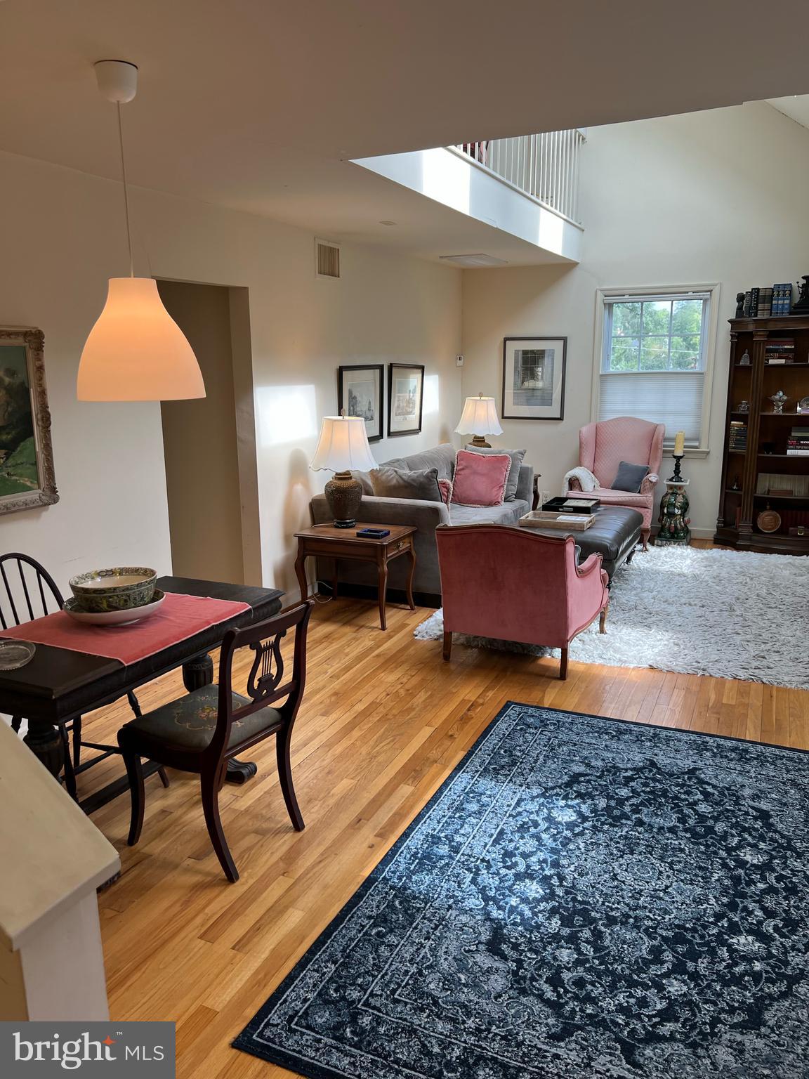 2200 Washington AVENUE Unit: 202