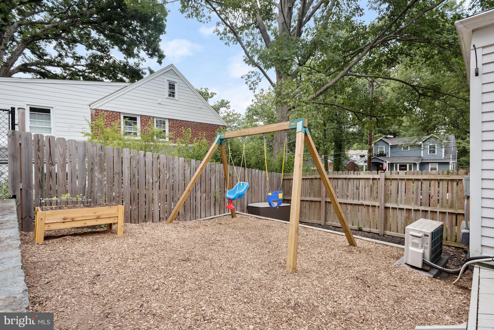 10318 Crestmoor DRIVE