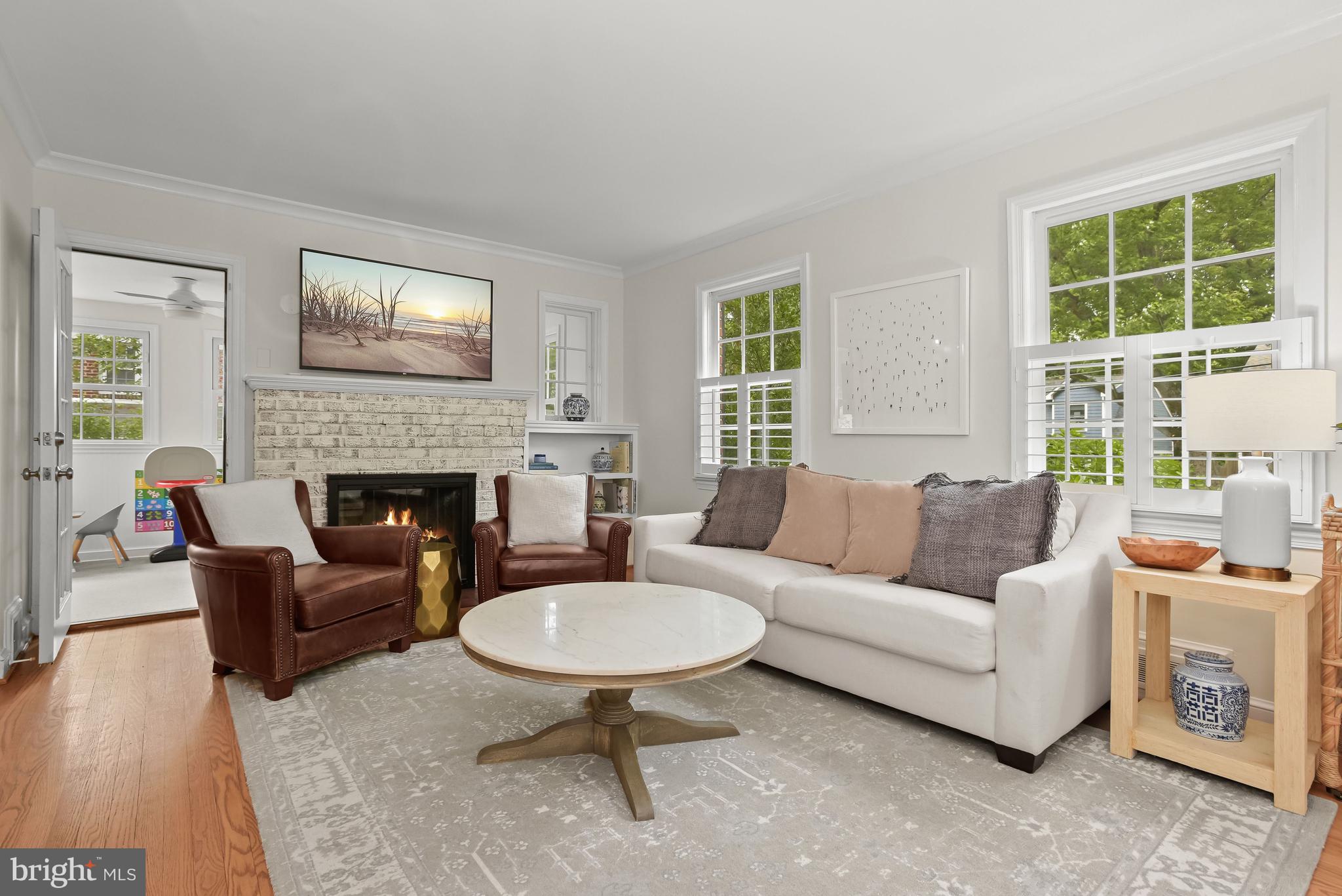 10318 Crestmoor DRIVE