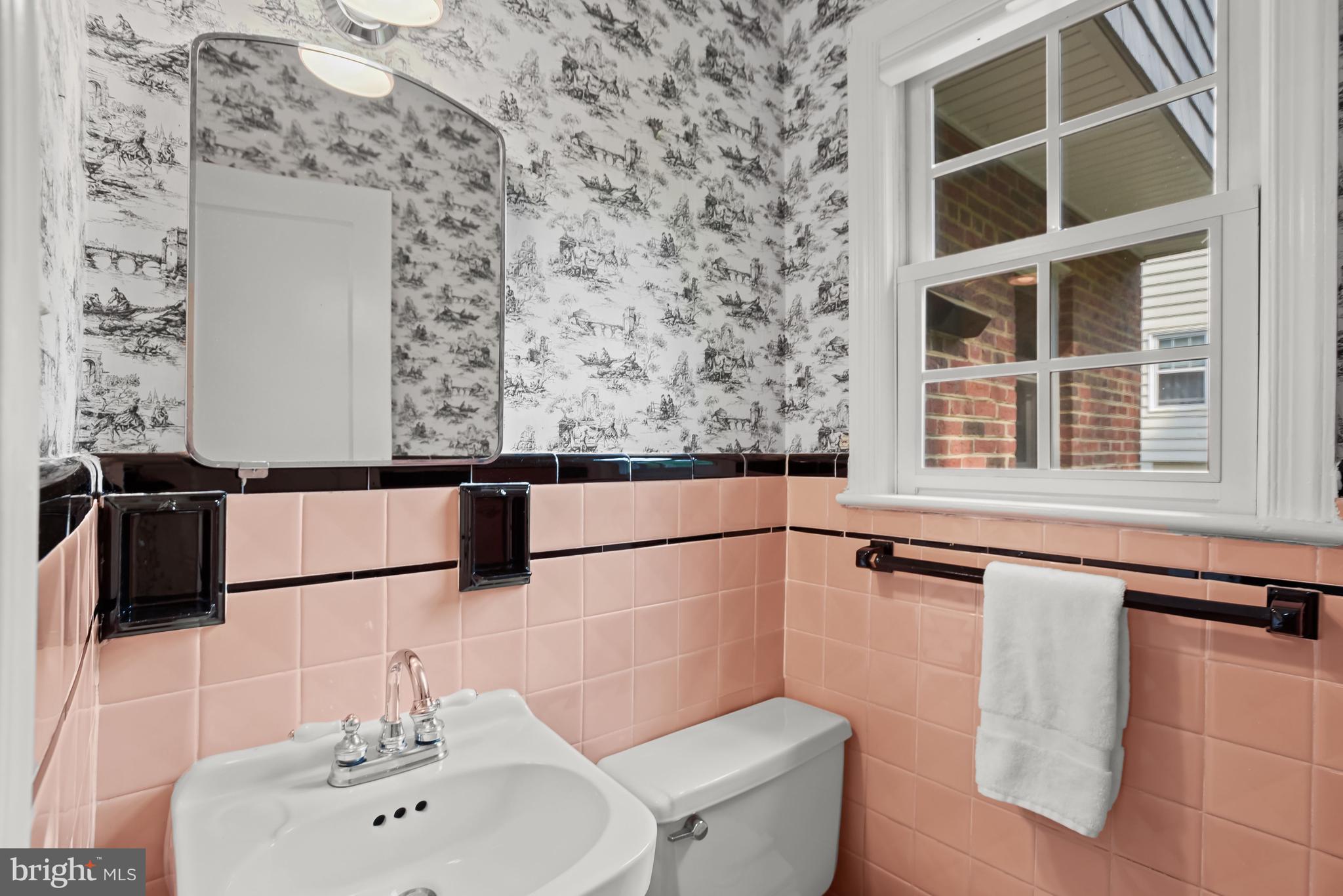 10318 Crestmoor DRIVE