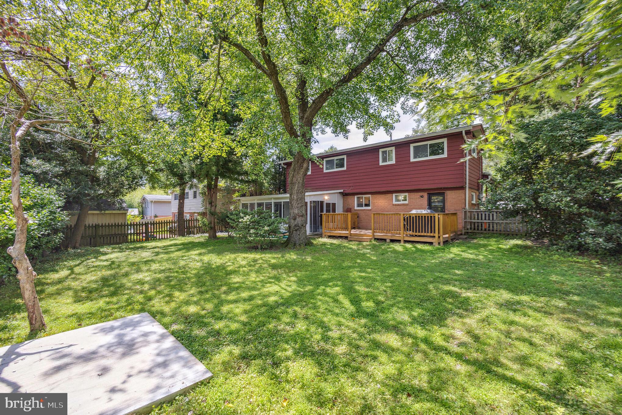 11407 Cloverhill Dr