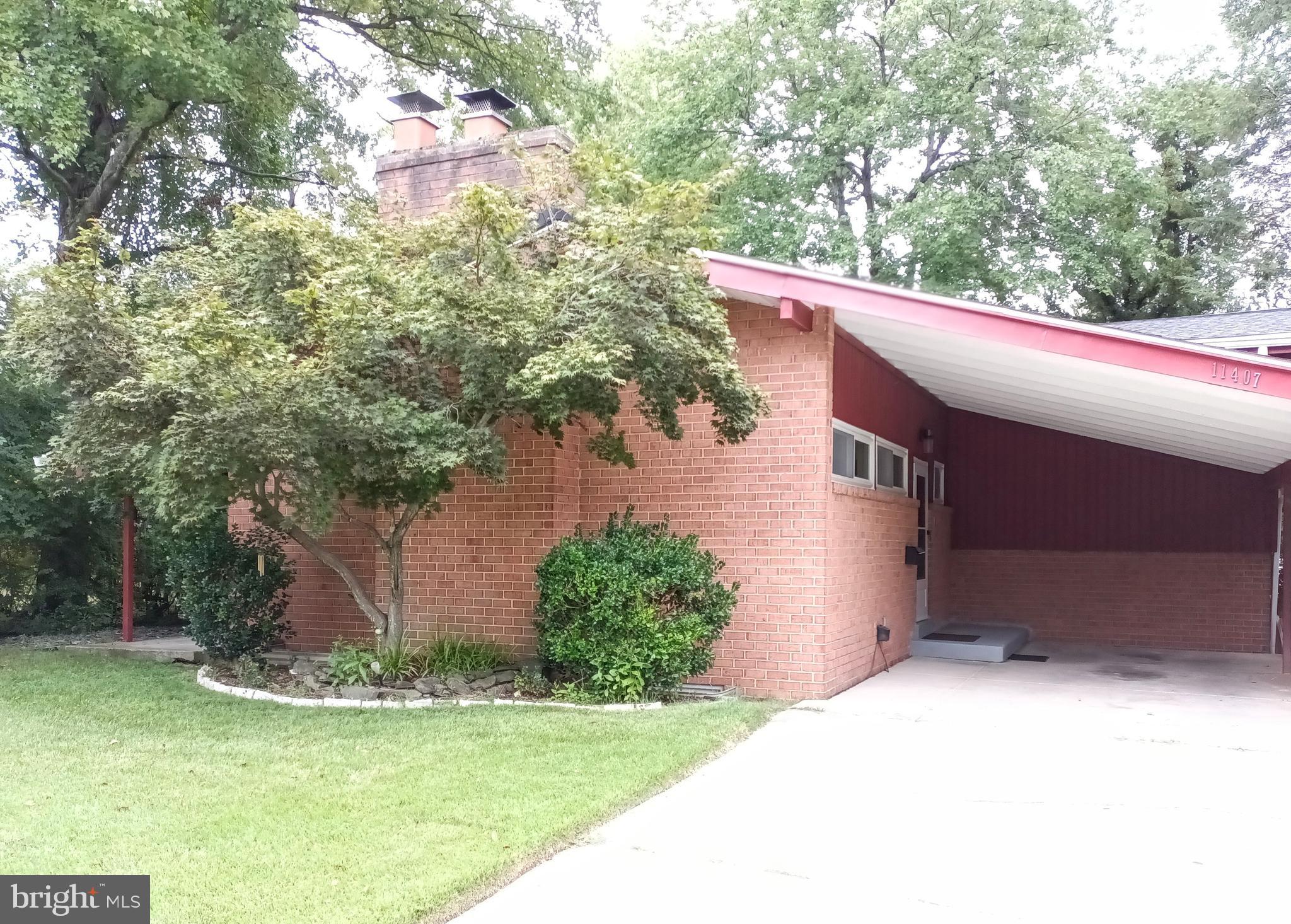11407 Cloverhill Dr