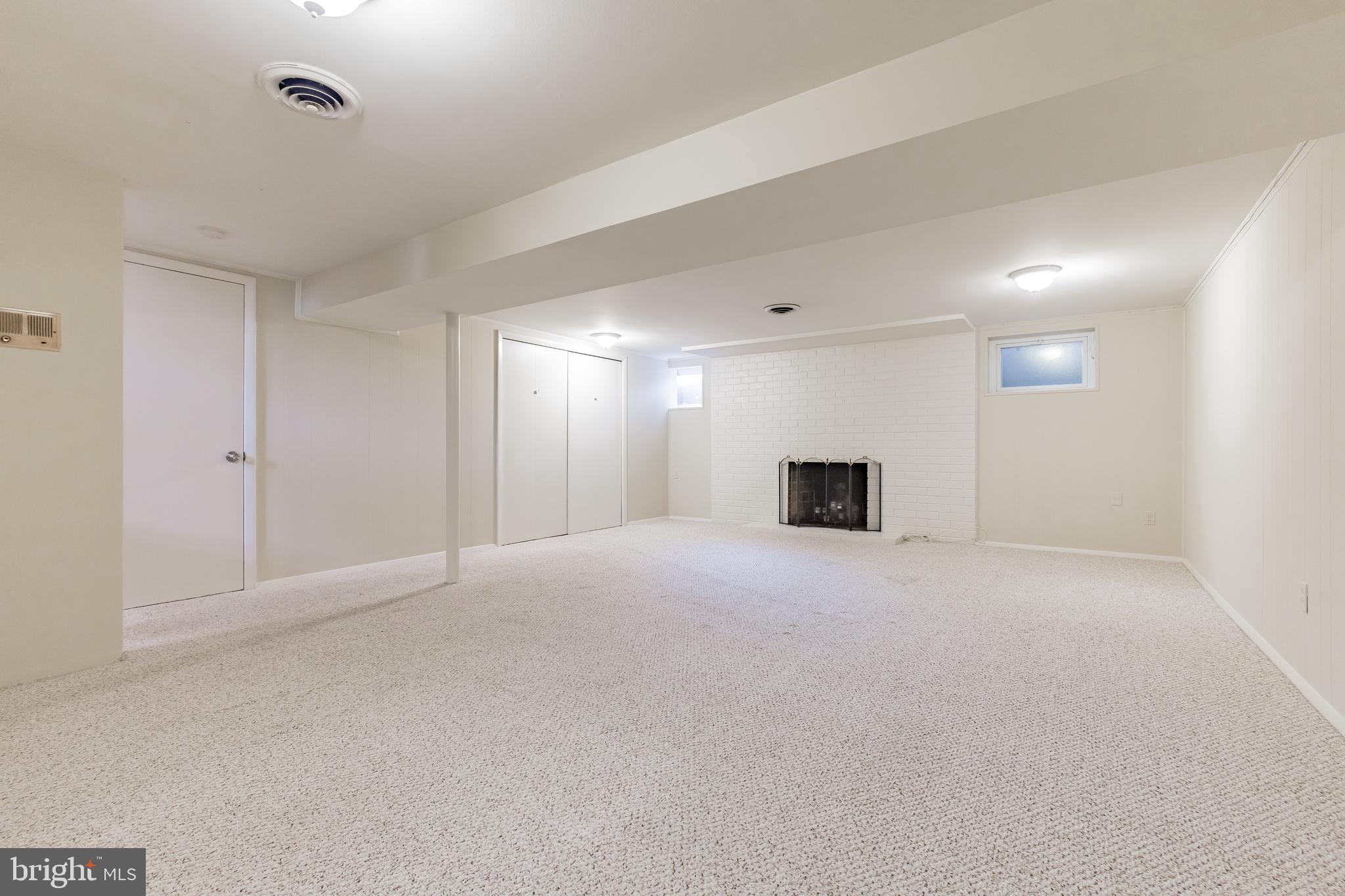 11407 Cloverhill Dr