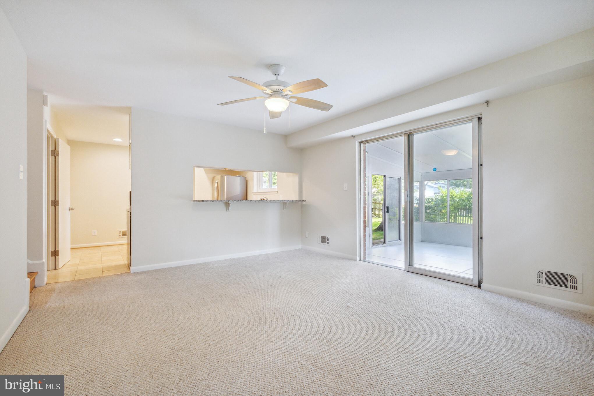 11407 Cloverhill Dr