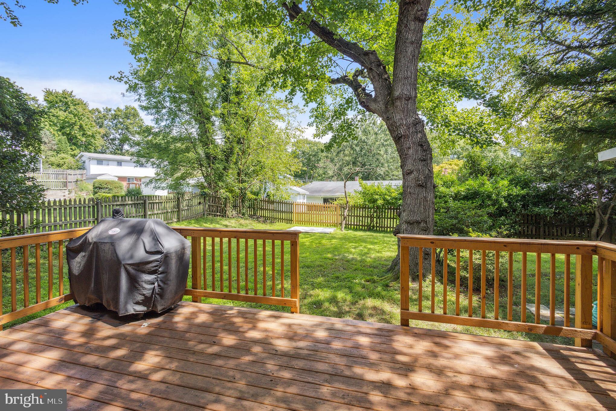 11407 Cloverhill Dr