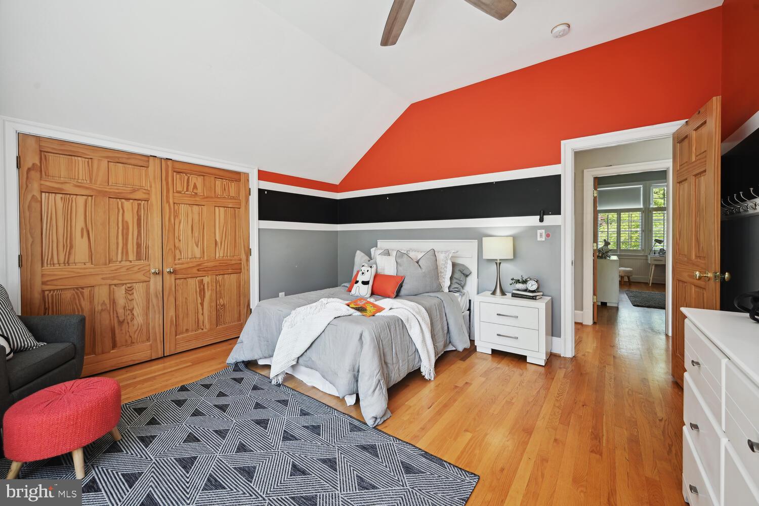 404 Pershing Dr