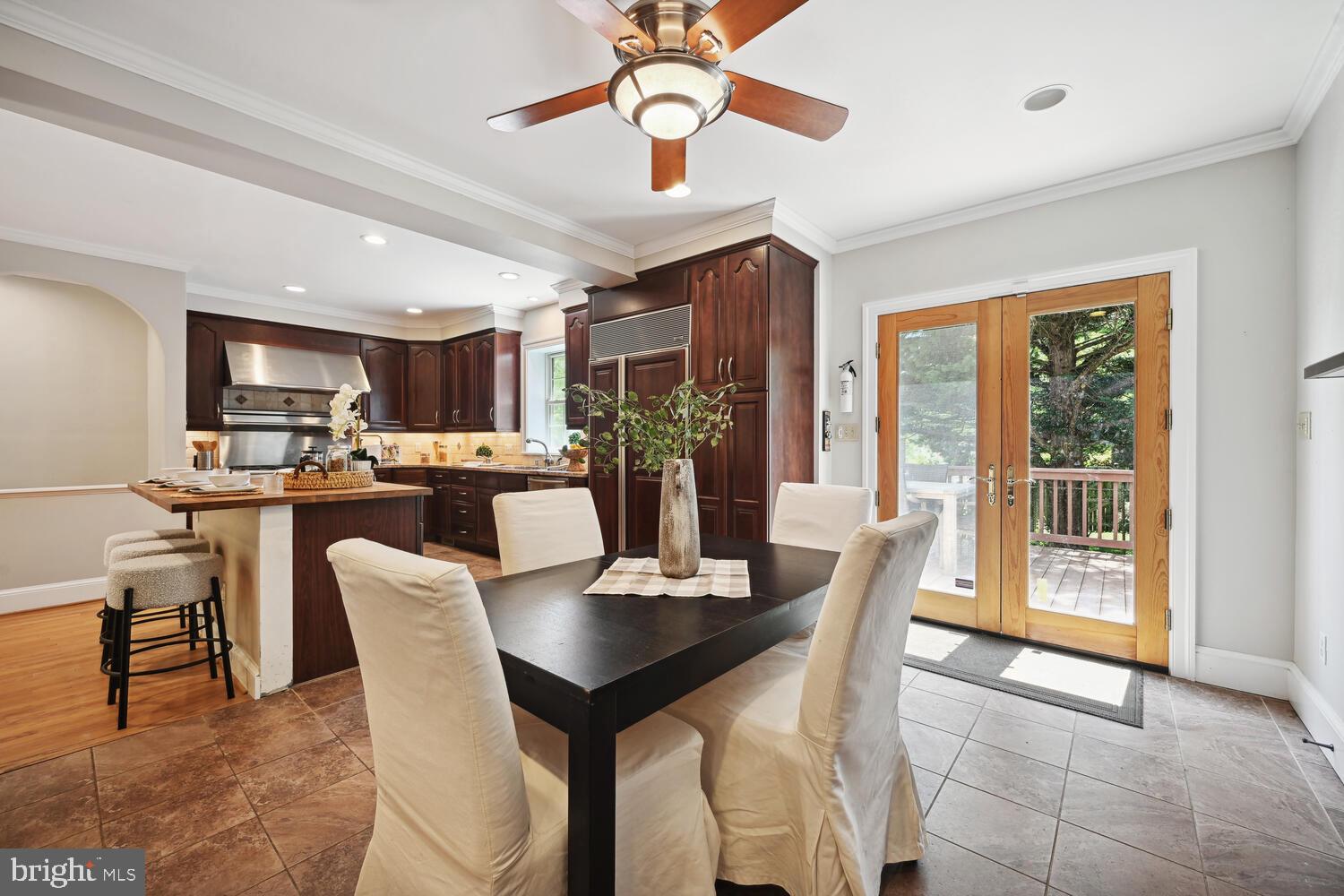 404 Pershing Dr