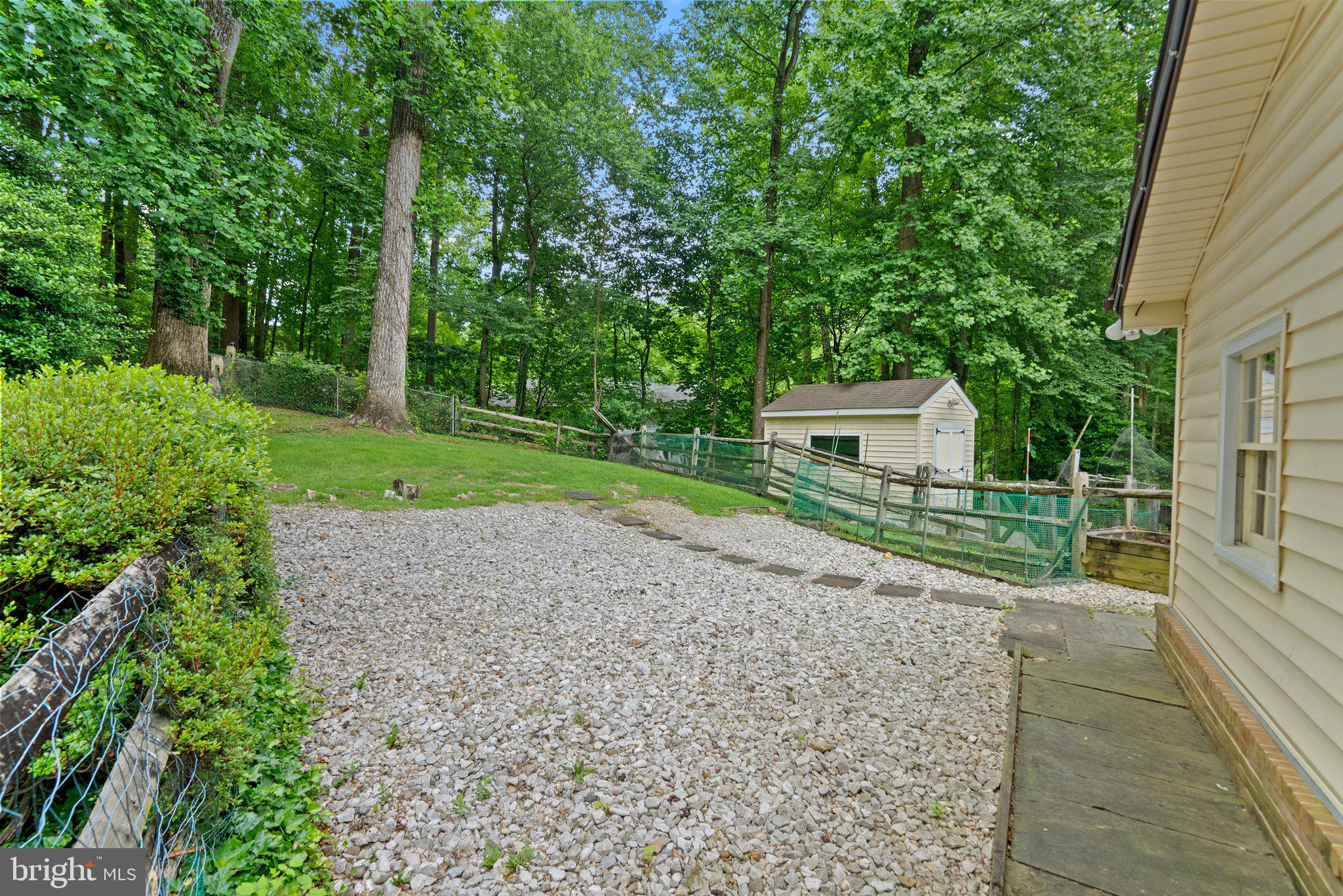 12801 Gaffney Rd