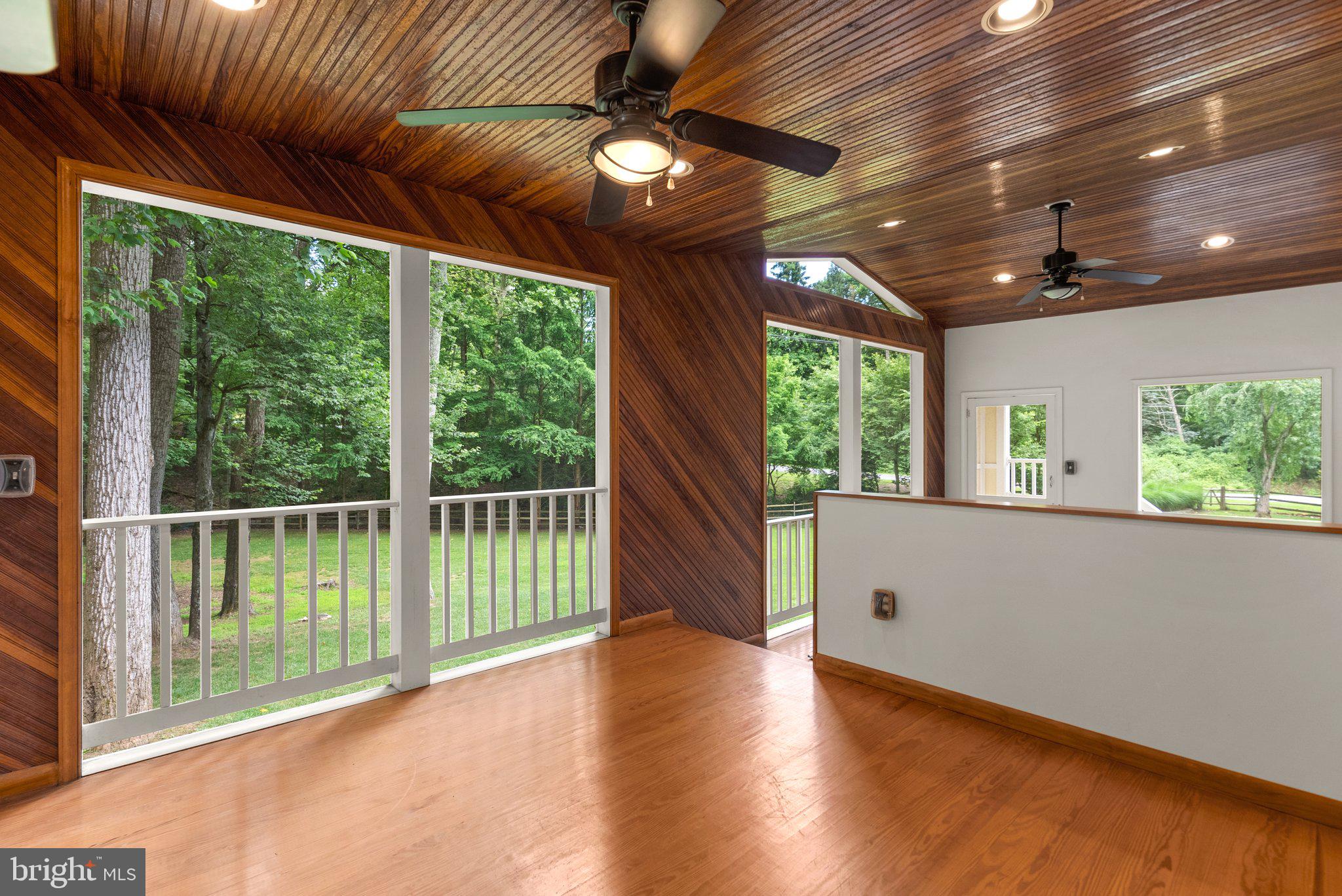 12801 Gaffney Rd