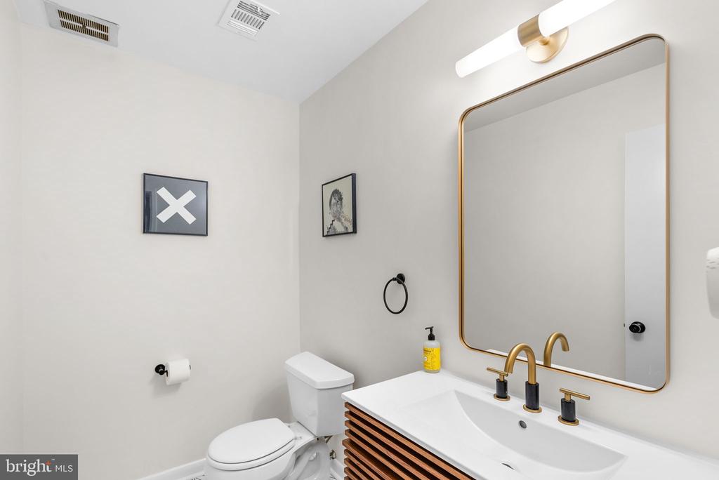 13108 Two Farm Dr