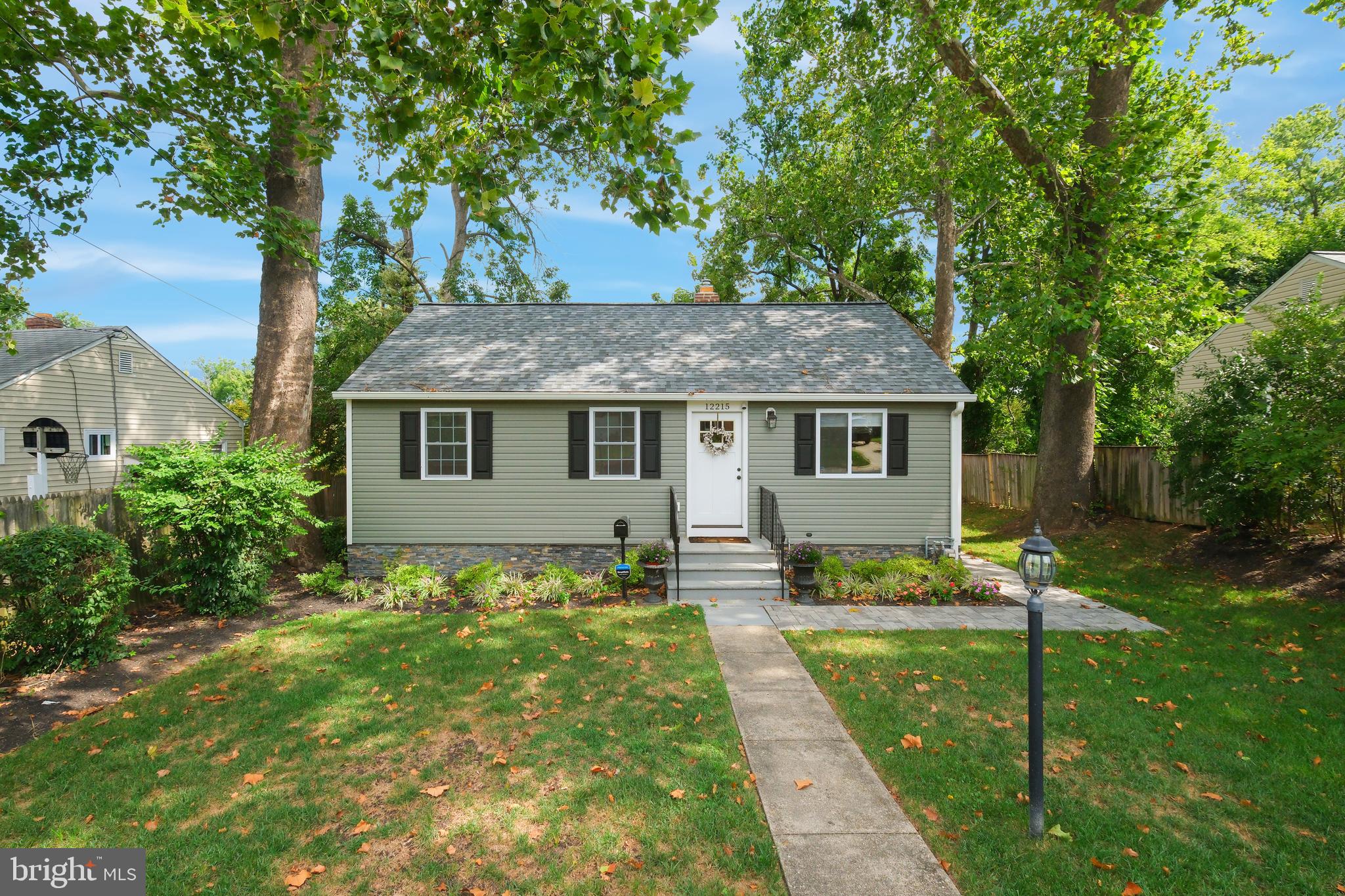 12215 Middle Rd