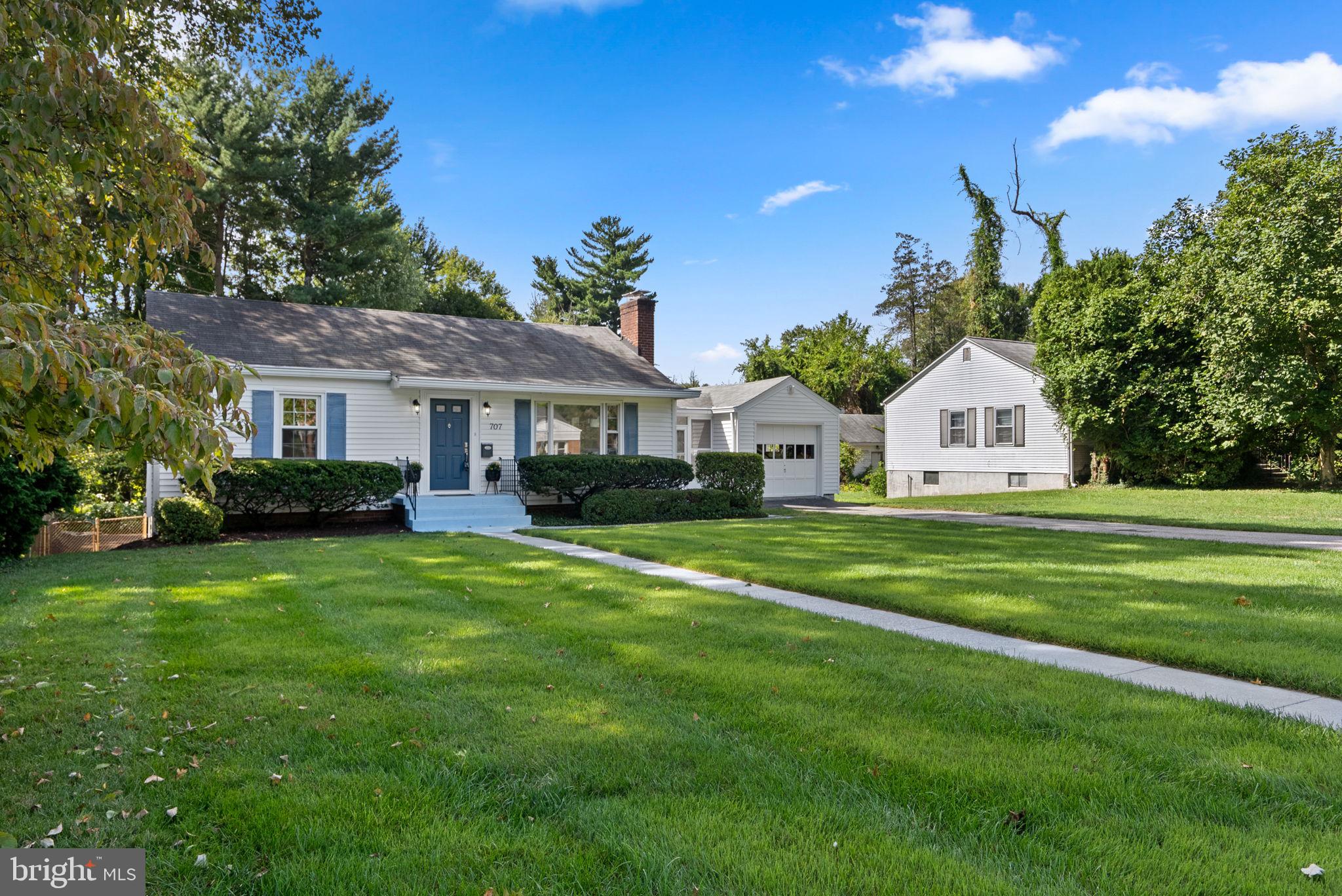 707 Northwest Dr