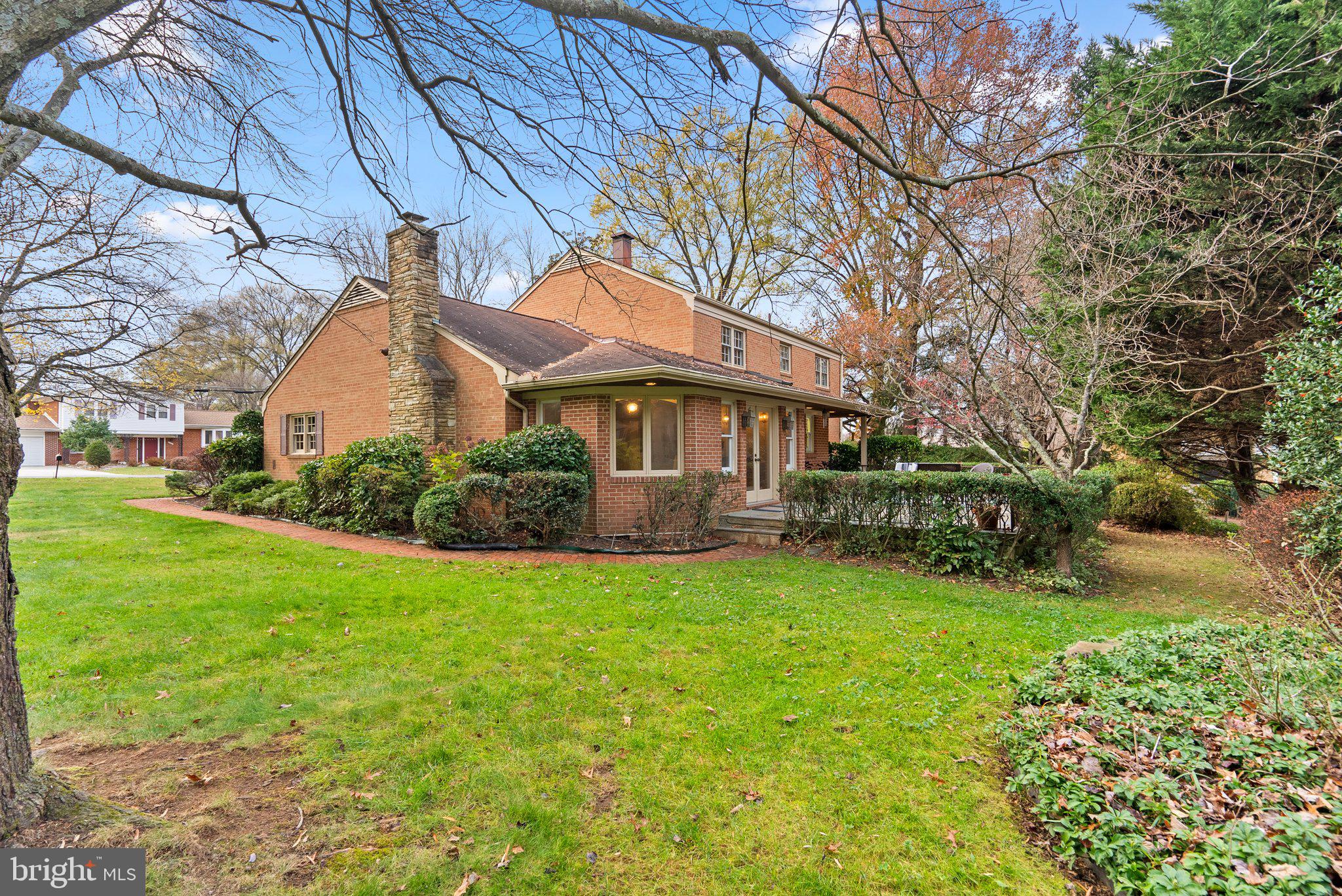 13501 Colefair Dr