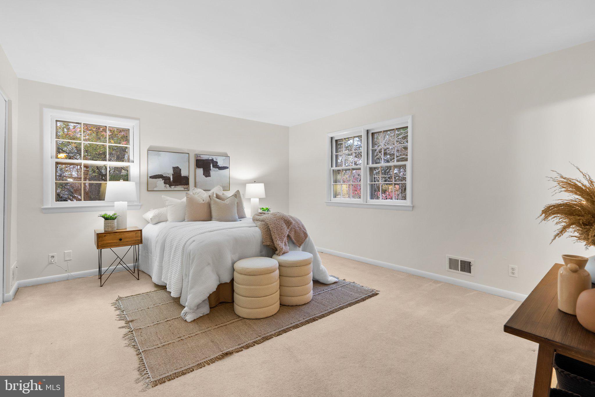 13501 Colefair Dr