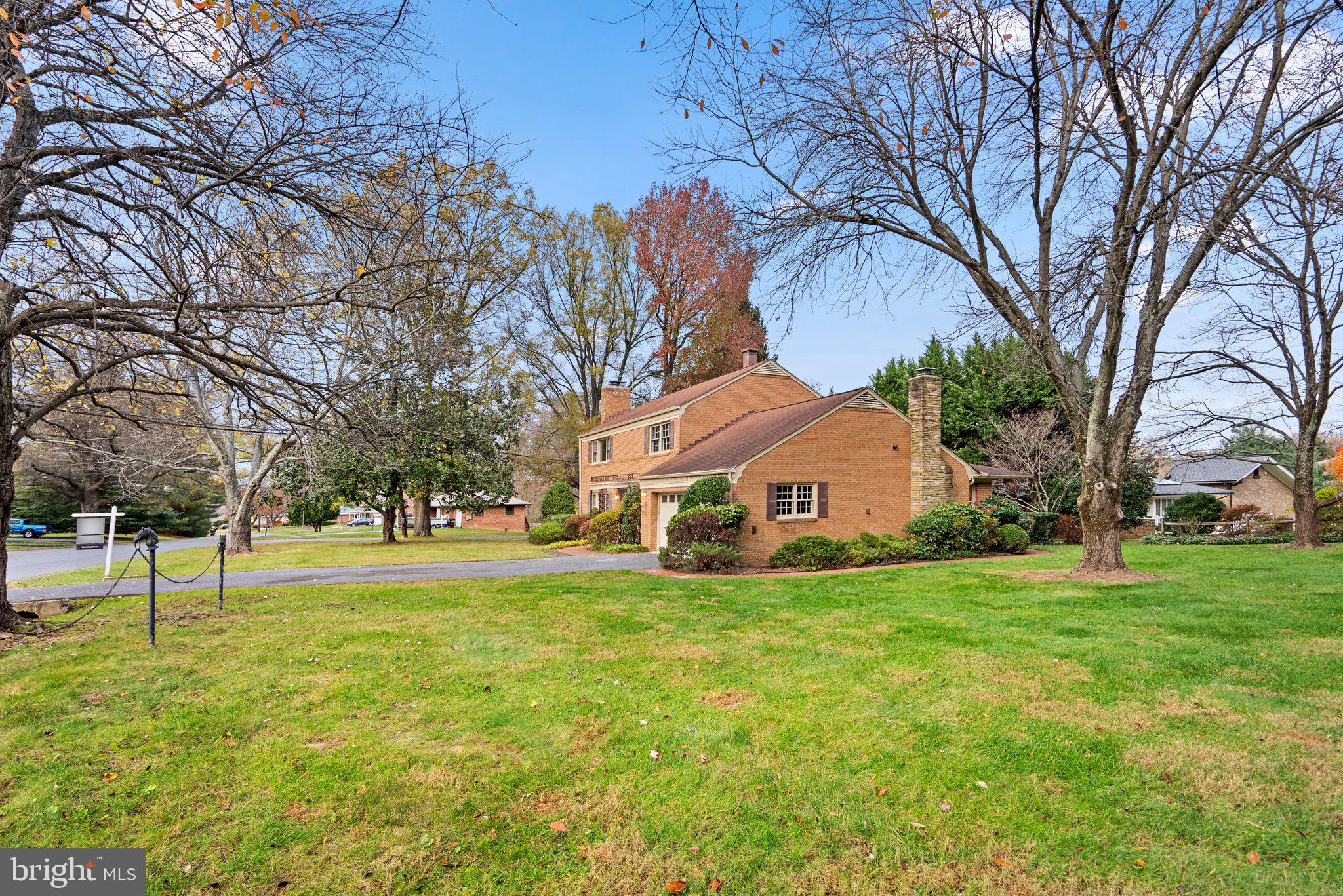 13501 Colefair Dr
