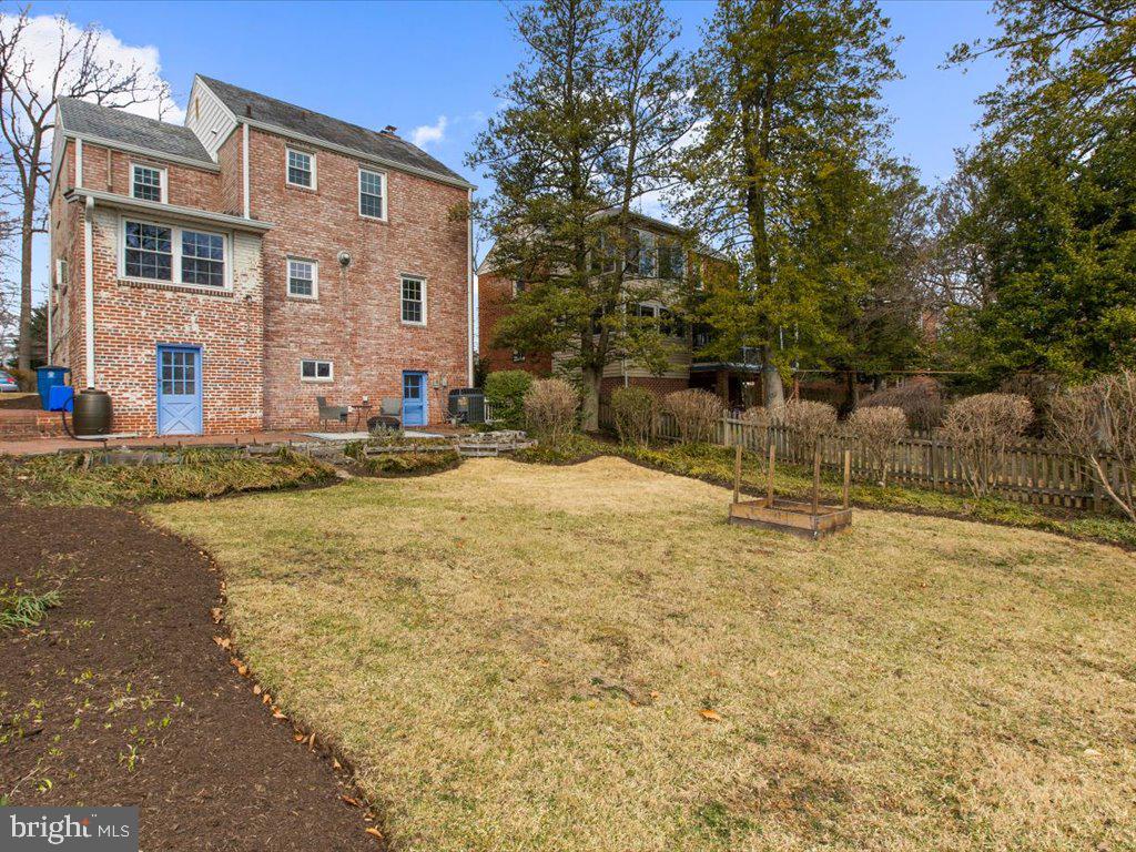 522 Dartmouth Ave