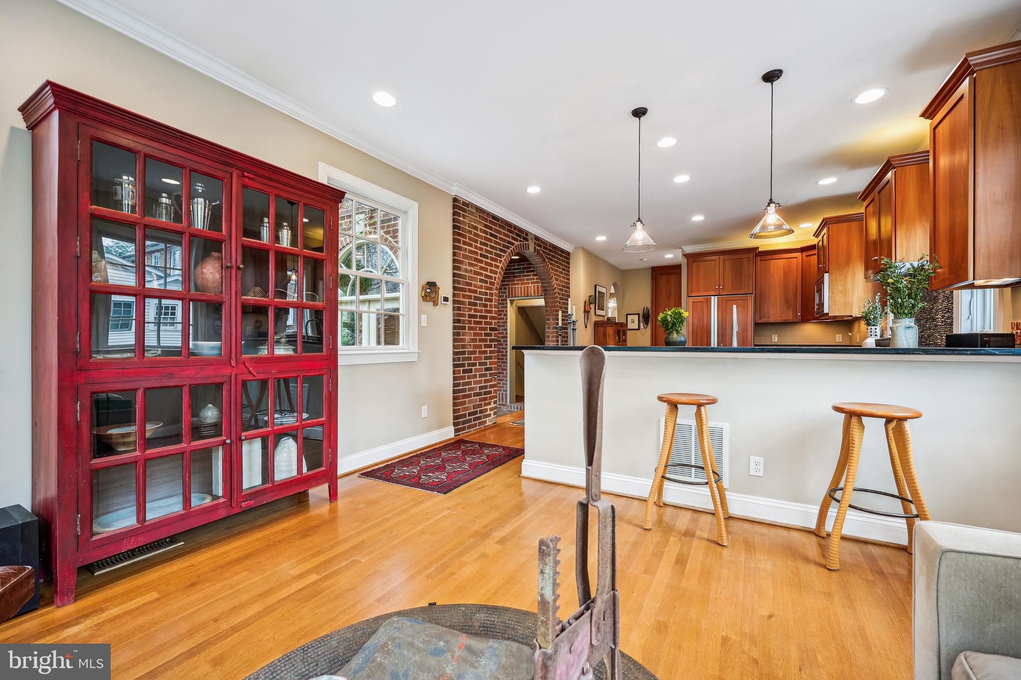 9014 Fairview Rd