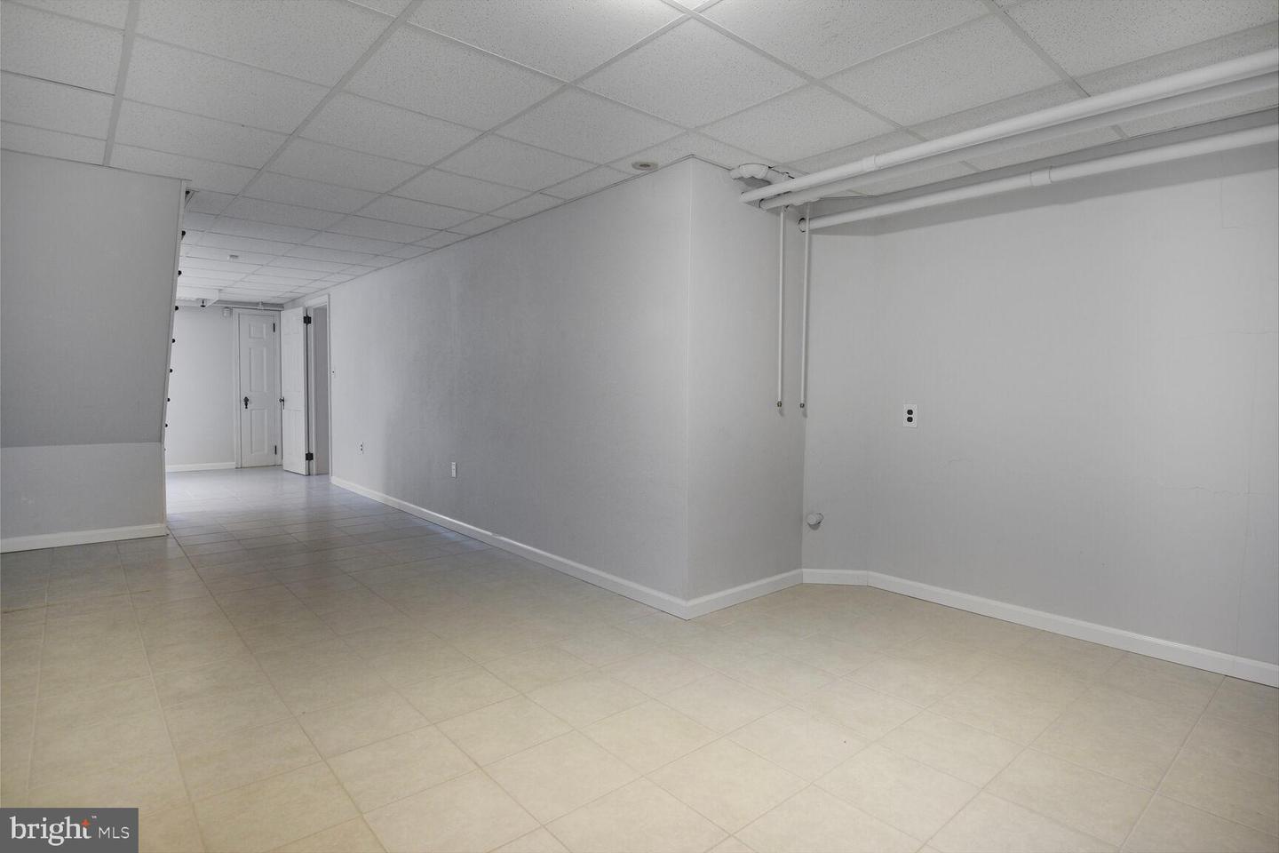 1200 Highland Dr