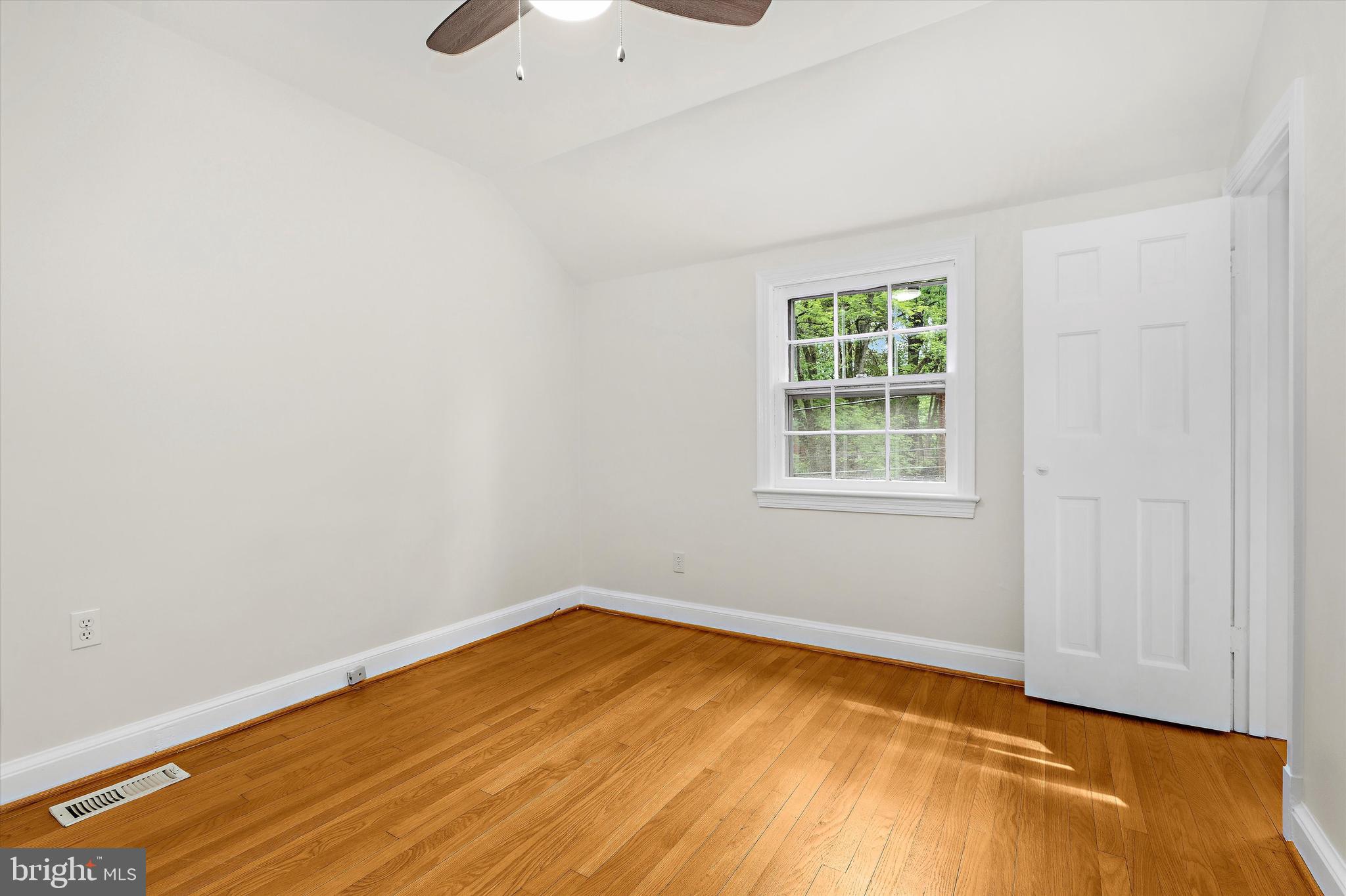 505 Dartmouth Ave
