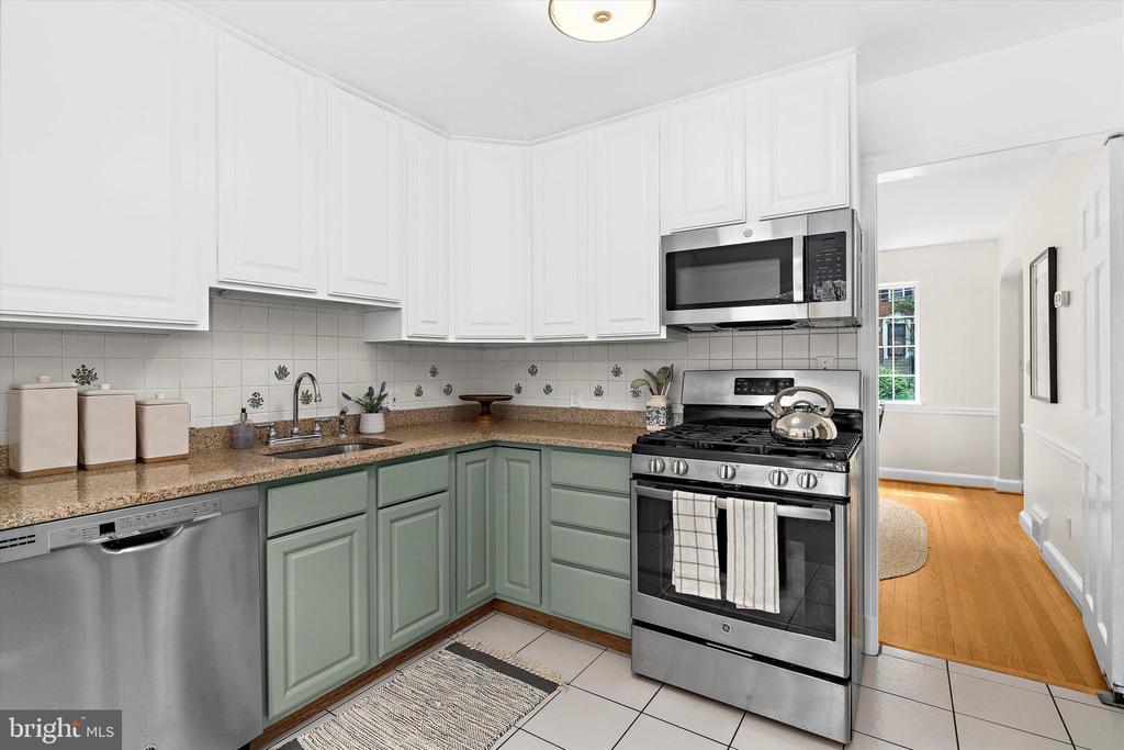 505 Dartmouth Ave