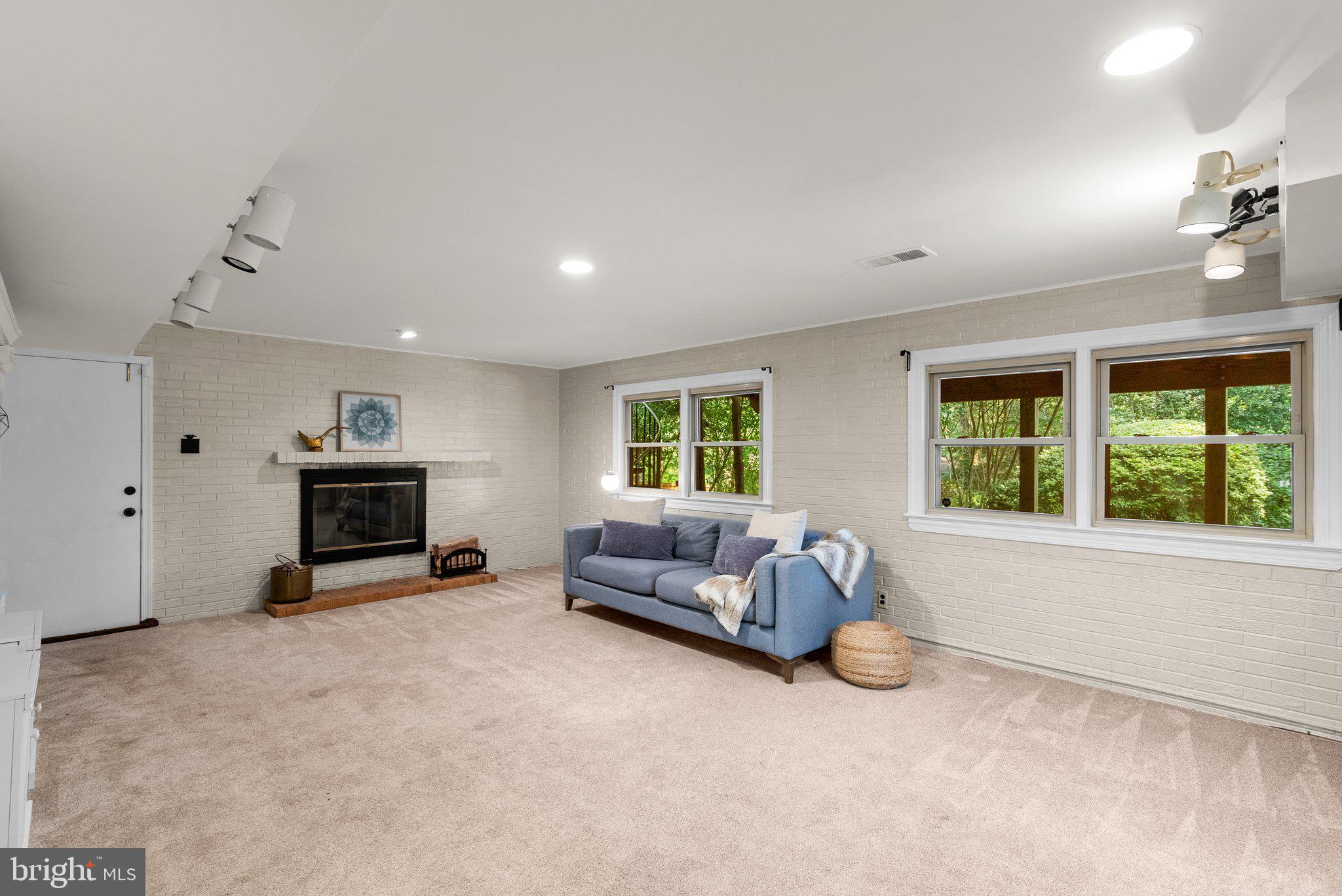 200 Eldrid Dr
