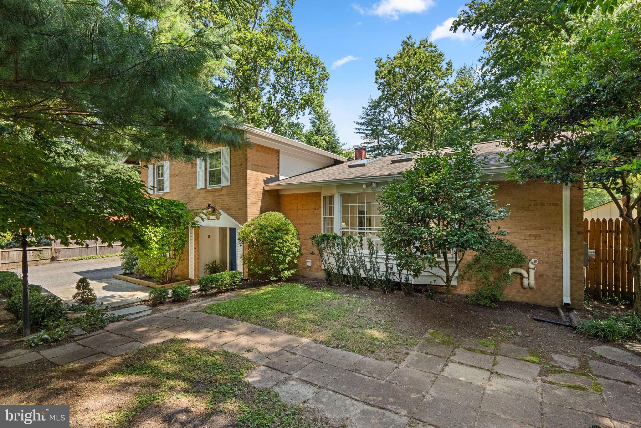 200 Eldrid Dr