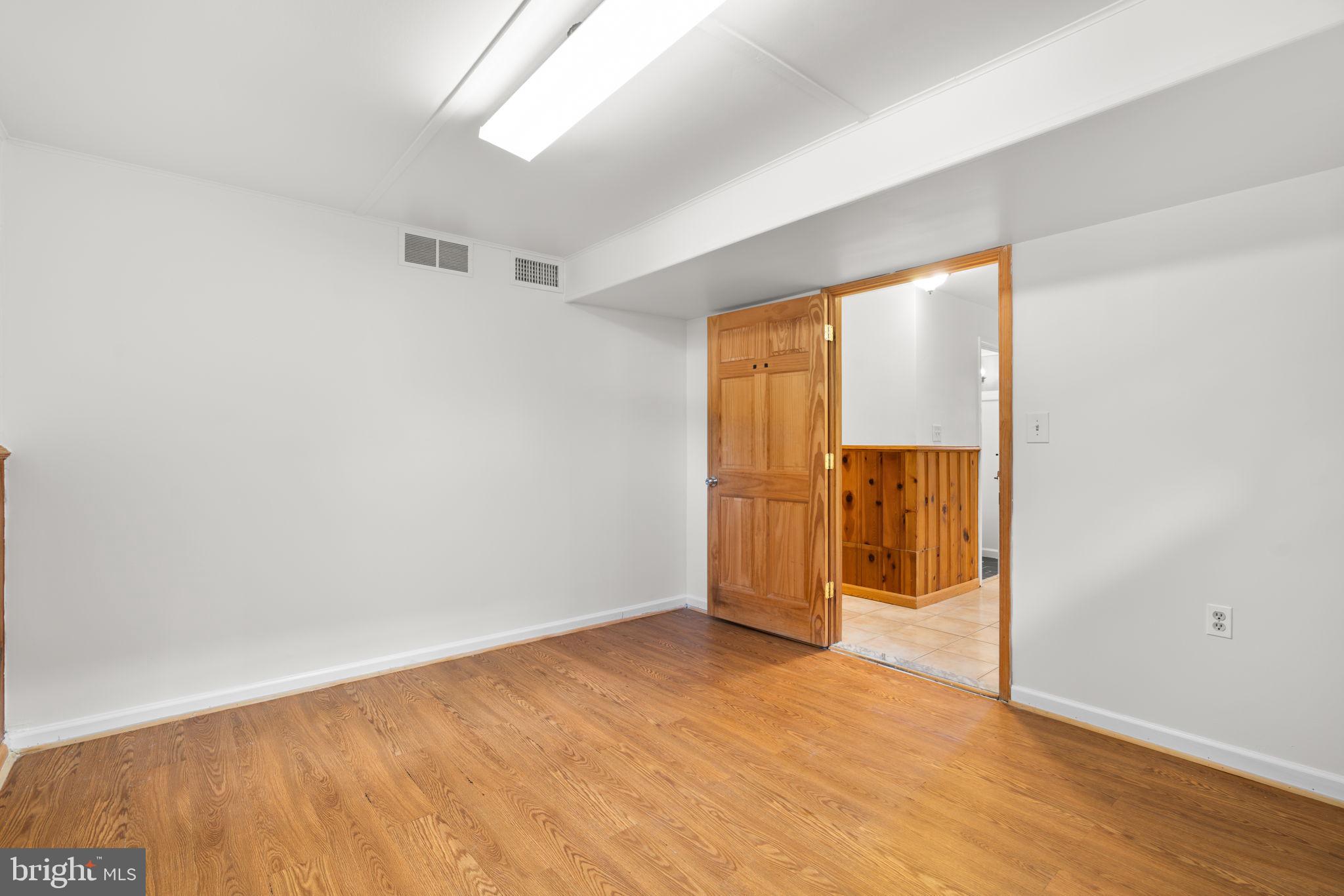 2104 REEDIE DRIVE
