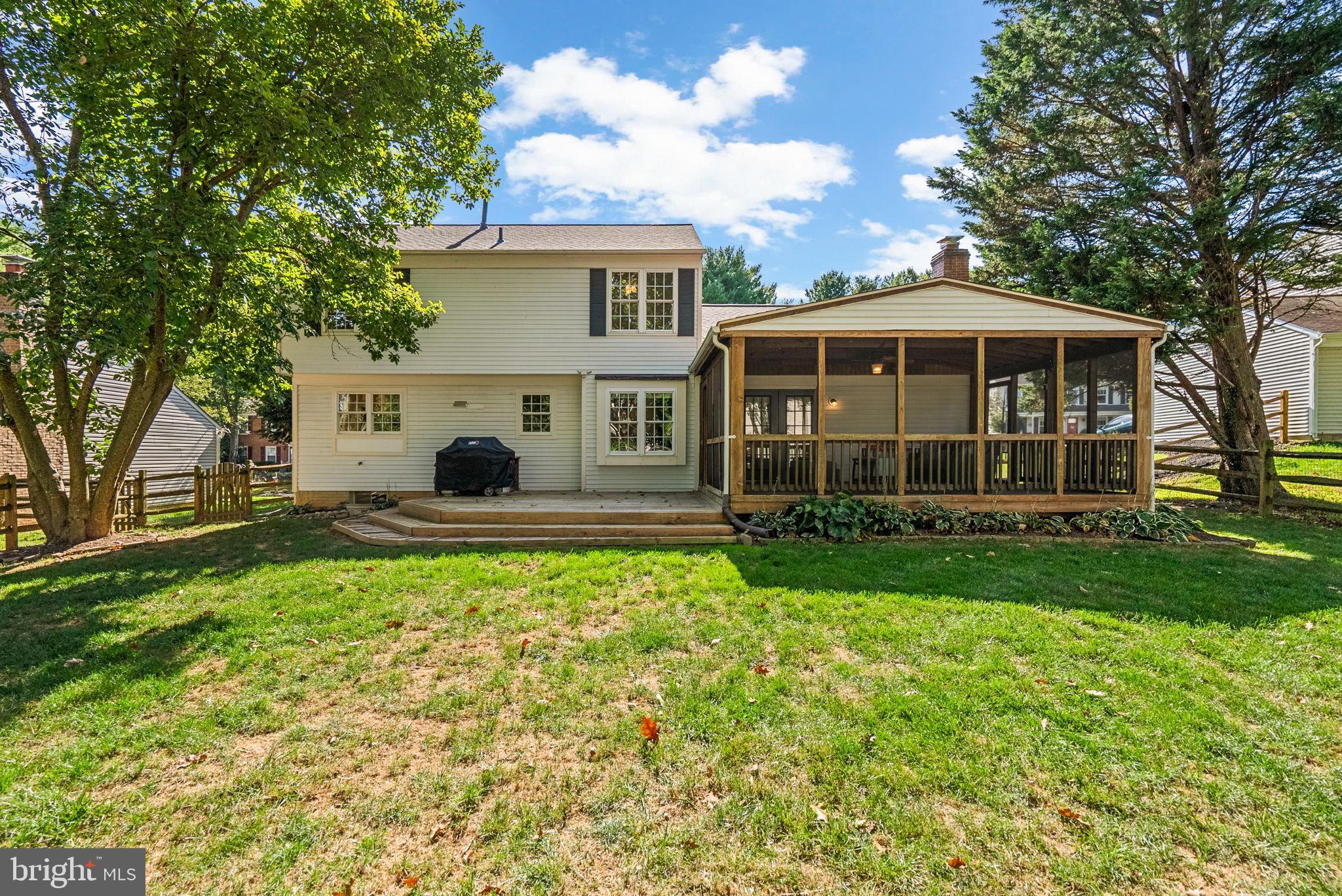 15 ALLENHURST COURT