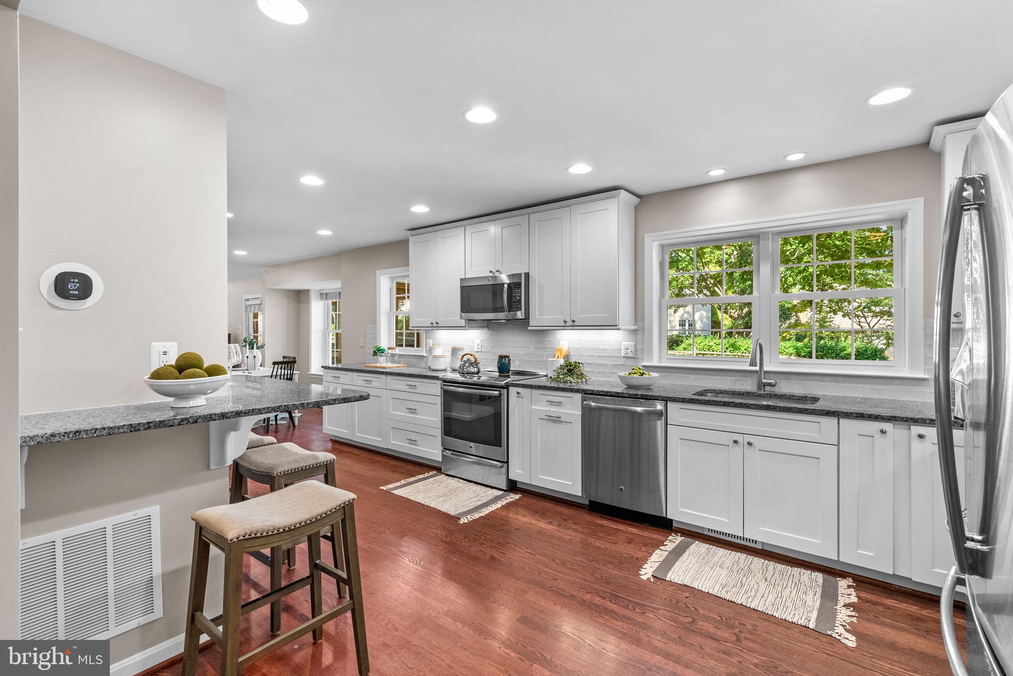 15 ALLENHURST COURT