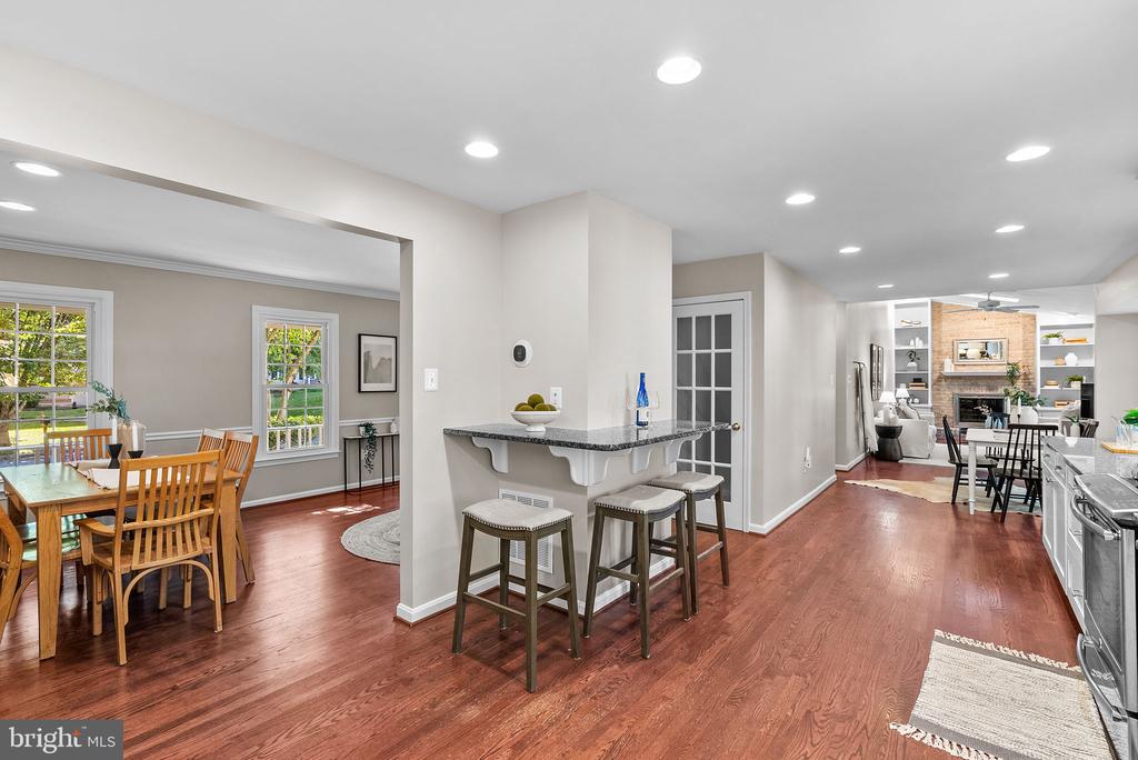 15 ALLENHURST COURT