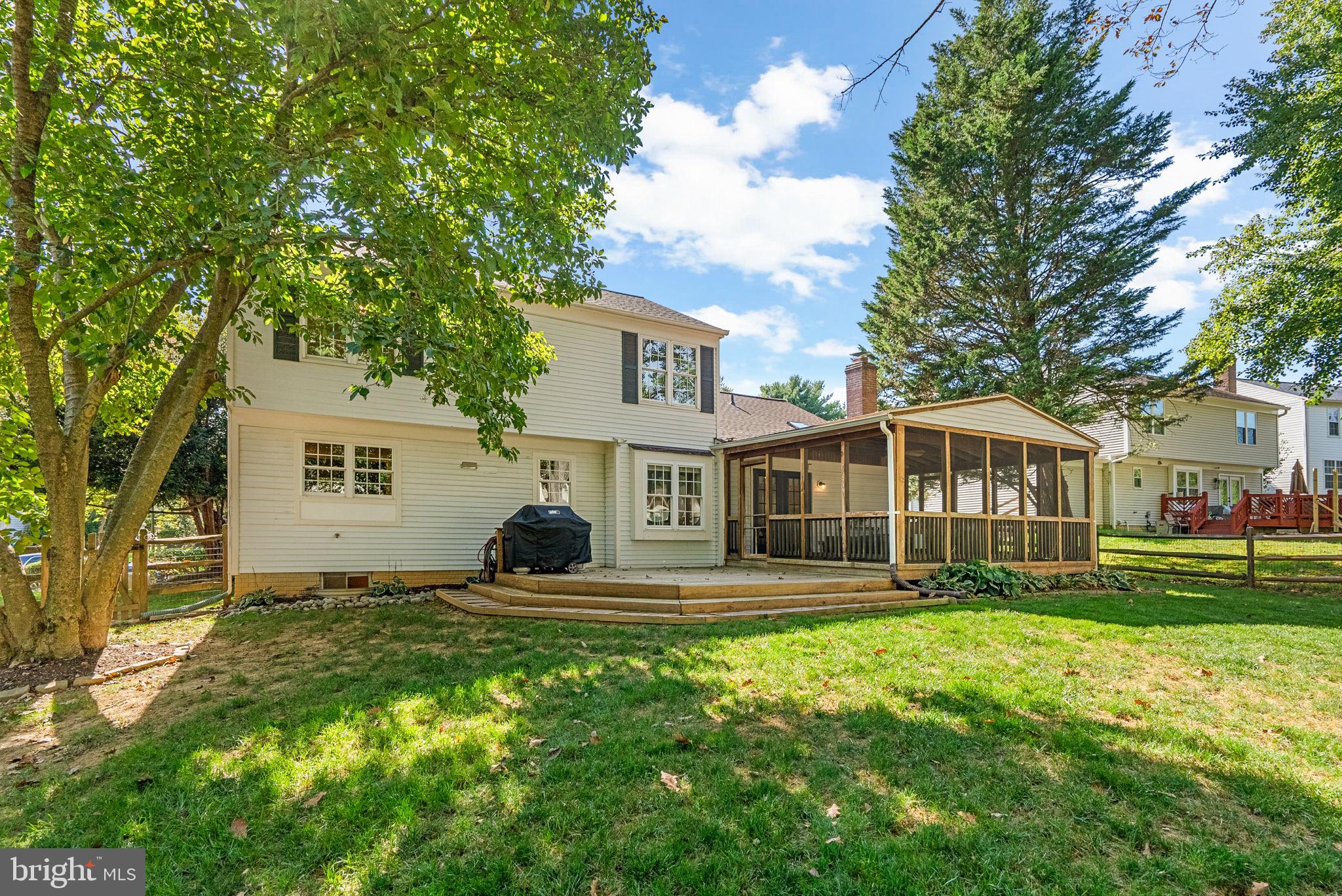 15 ALLENHURST COURT