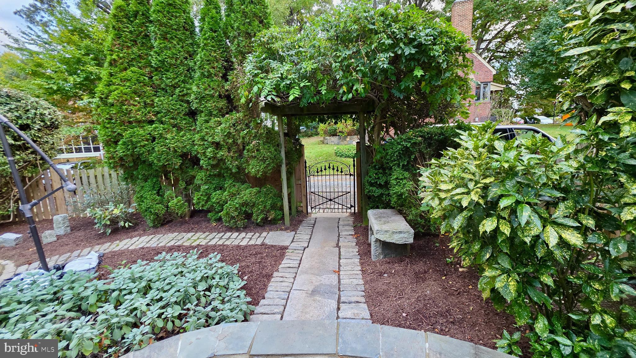 10309 RIDGEMOOR DRIVE