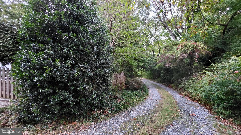 10309 RIDGEMOOR DRIVE