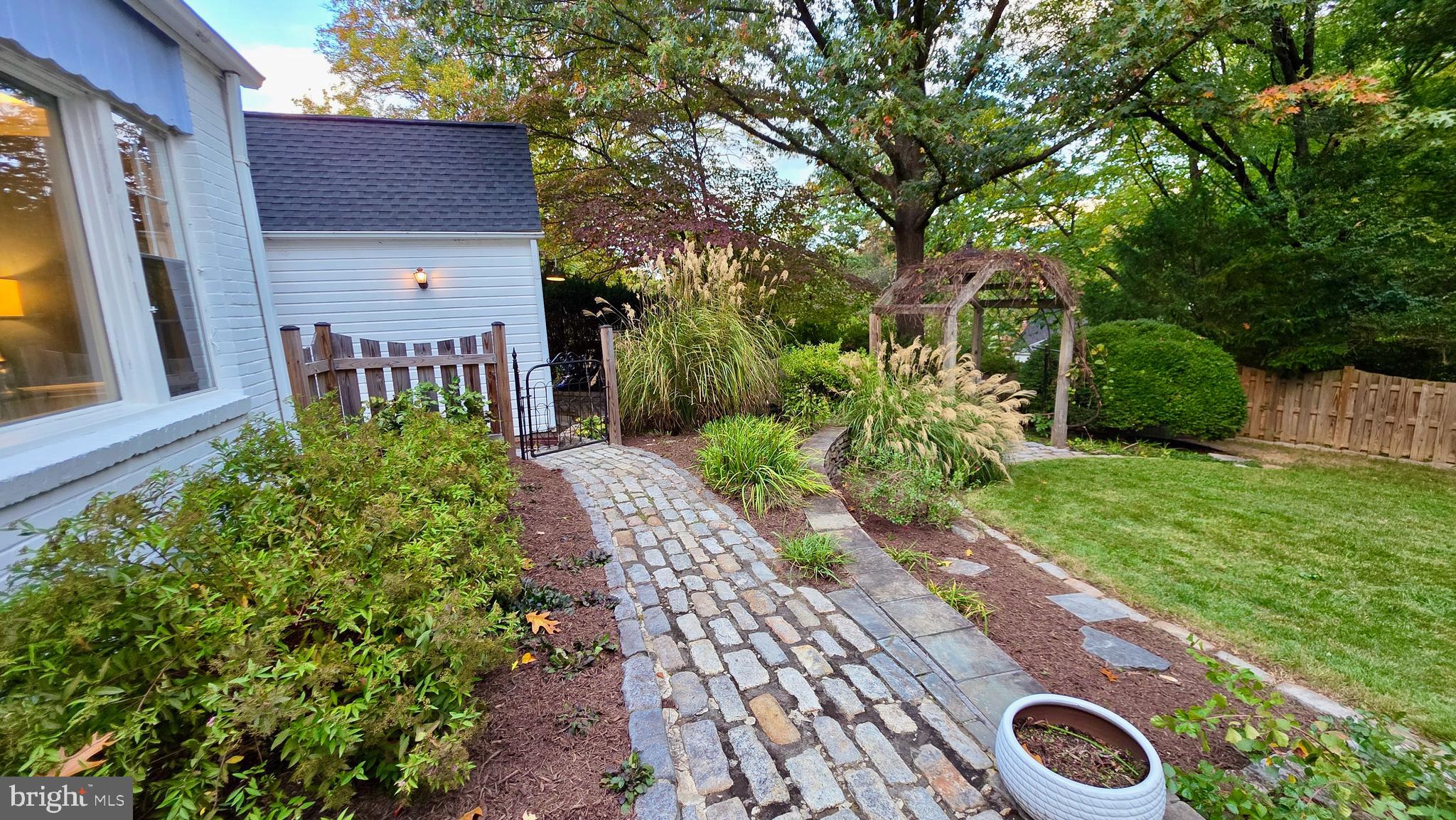 10309 RIDGEMOOR DRIVE