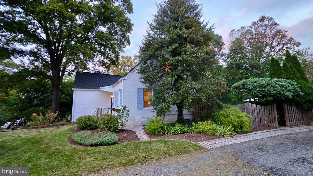 10309 RIDGEMOOR DRIVE