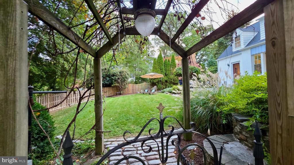 10309 RIDGEMOOR DRIVE